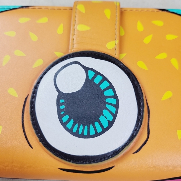 Iron fist Cyclops Burger Wallet - Picture 3 of 16